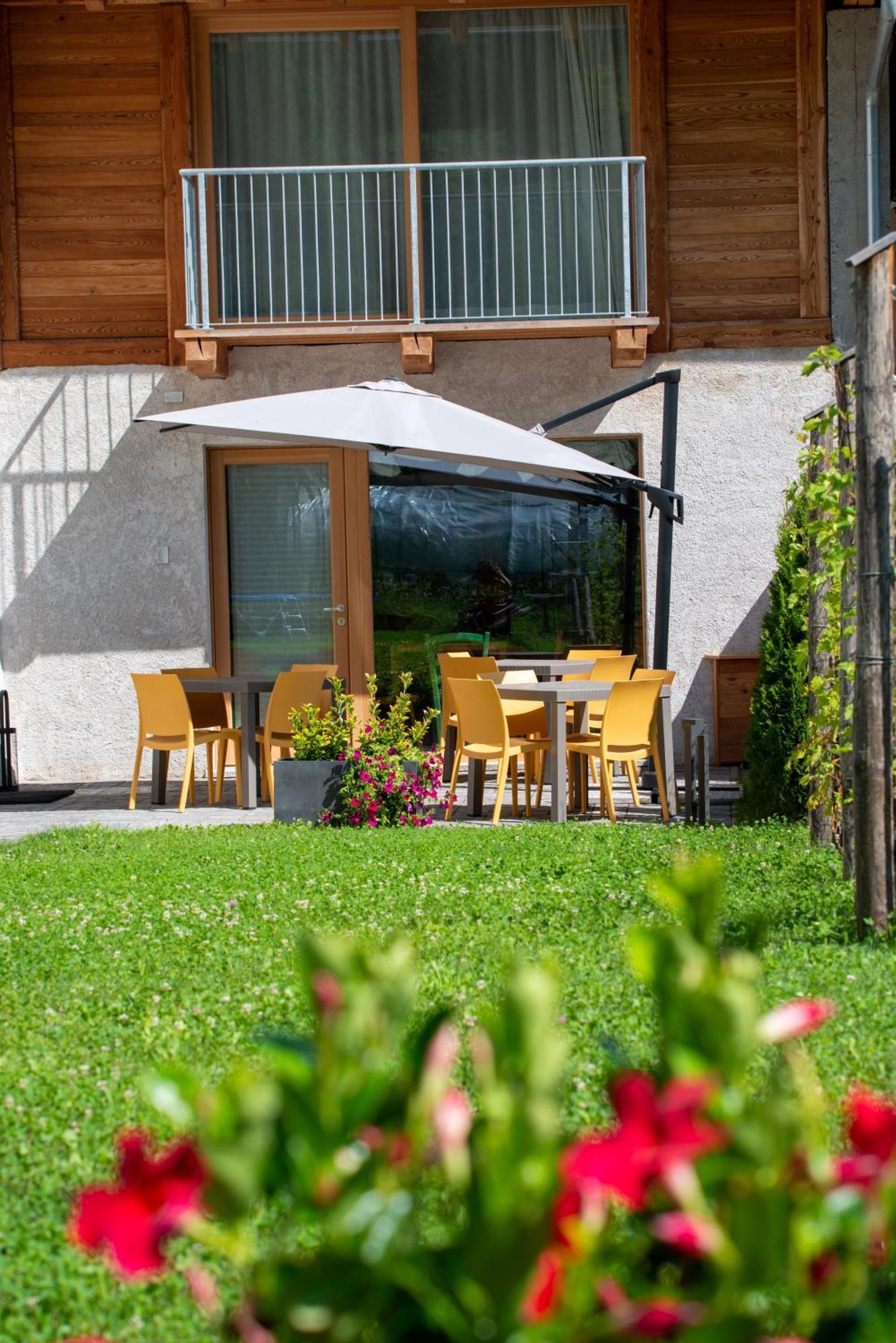 La Lesivera Bed And Breakfast Tione di Trento Exteriör bild